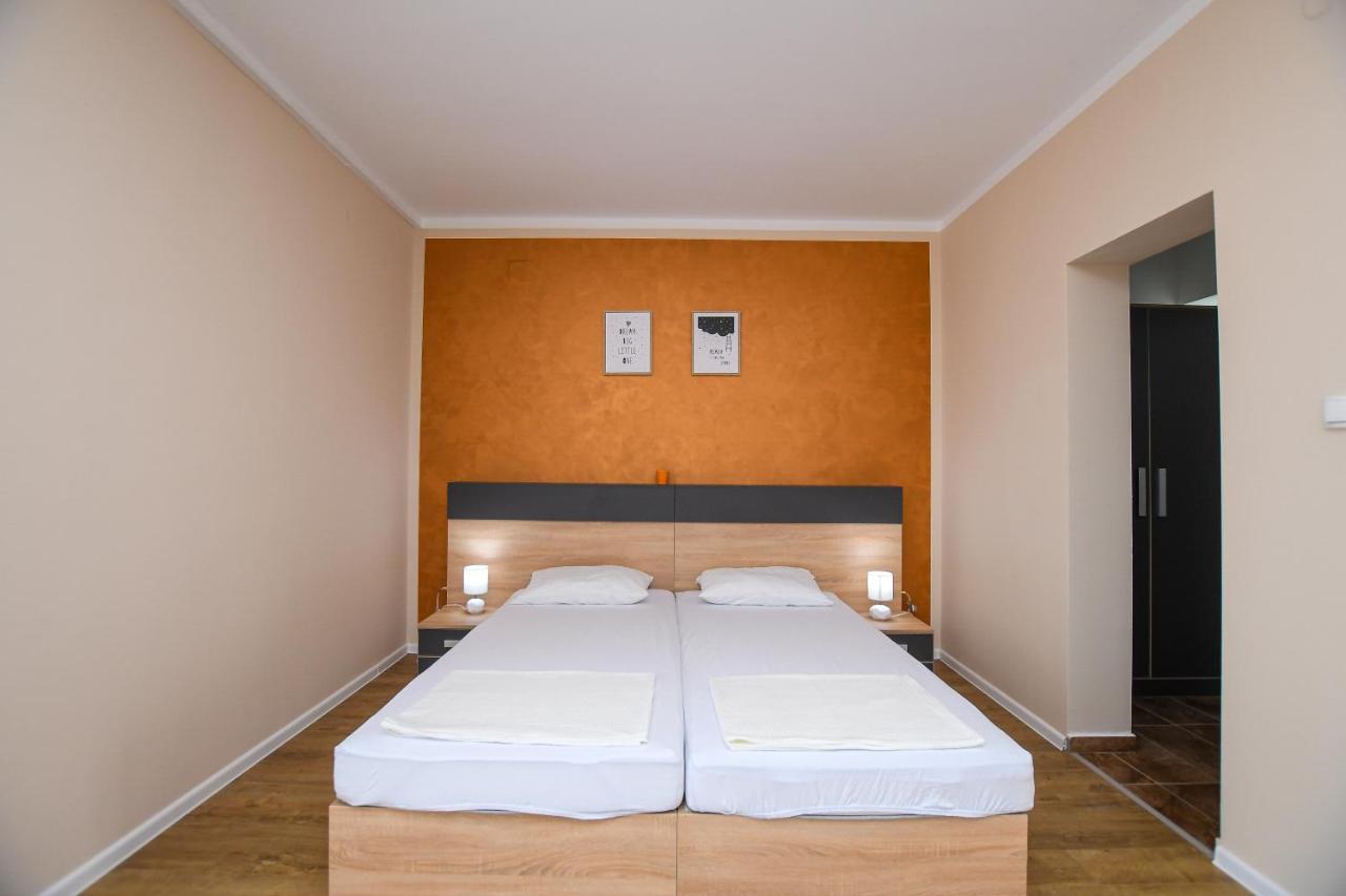 קלדאבו Danubiana Apartments 5 מראה חיצוני תמונה